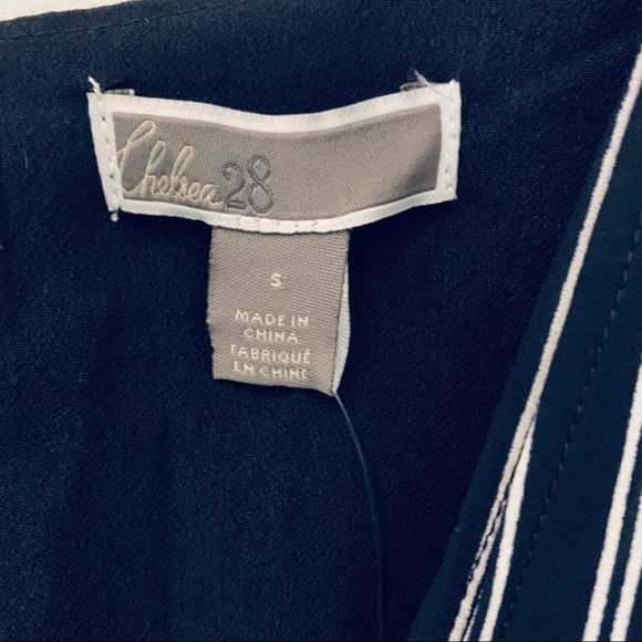 3/4 Sleeve Striped Side Roush Dress - Picture 5 of 8